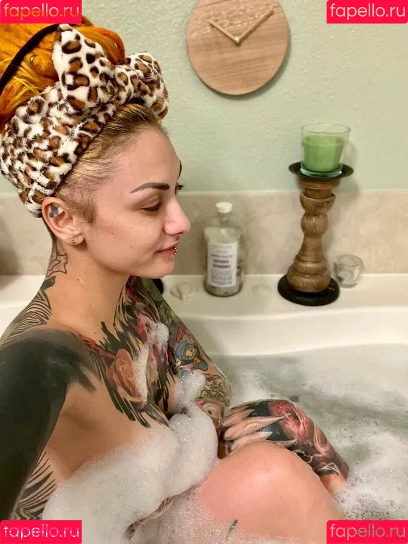 Lena Scissorhands Onlyfans Photo Gallery 