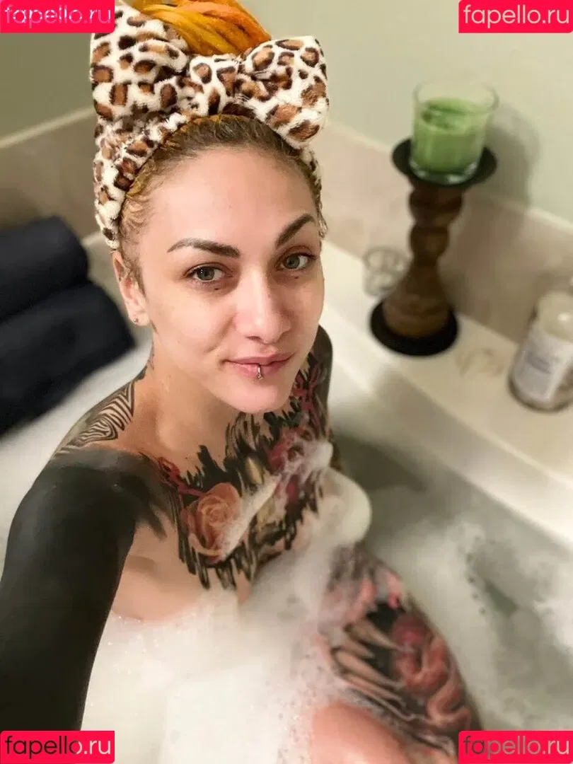 Lena Scissorhands Onlyfans Photo Gallery 