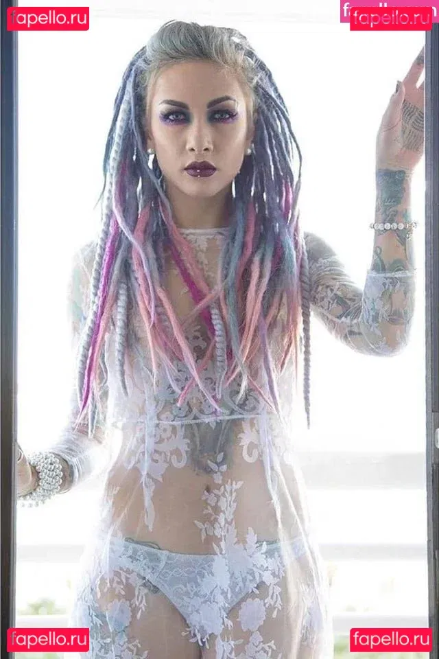 Lena Scissorhands Onlyfans Photo Gallery 