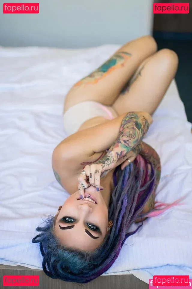 Lena Scissorhands Onlyfans Photo Gallery 