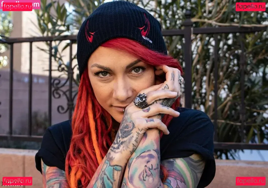 Lena Scissorhands Onlyfans Photo Gallery 