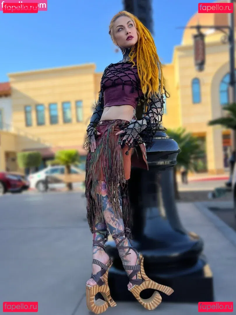 Lena Scissorhands Onlyfans Photo Gallery 