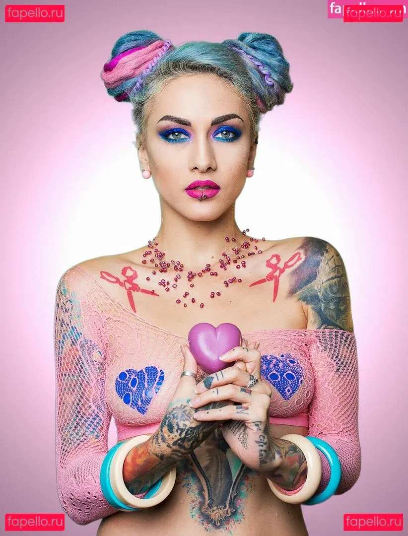 Lena Scissorhands Onlyfans Photo Gallery 