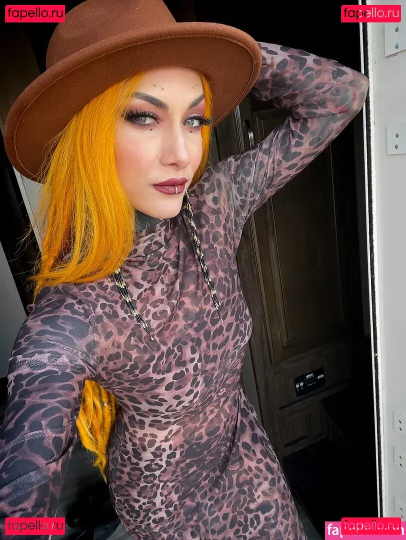 Lena Scissorhands Onlyfans Photo Gallery 