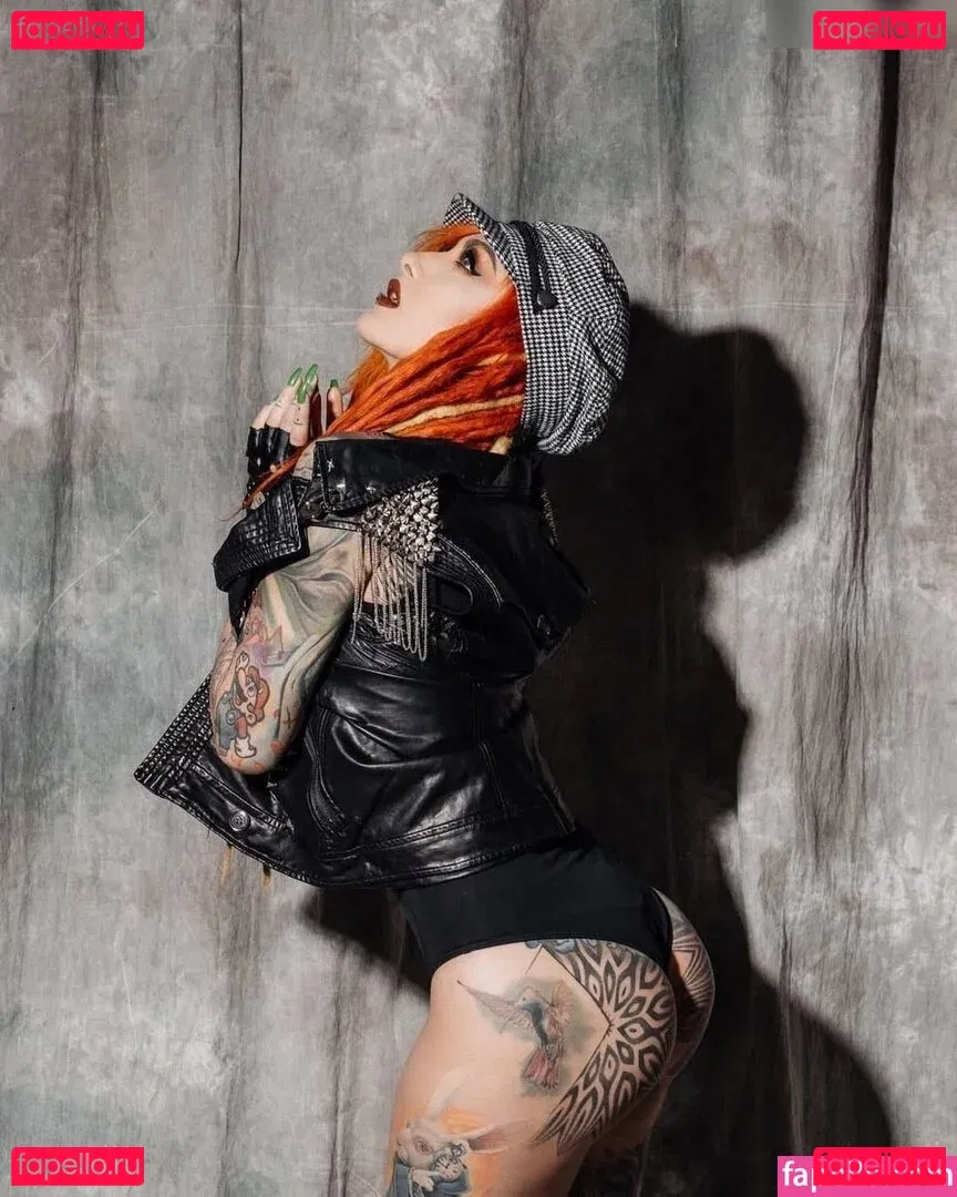 Lena Scissorhands Onlyfans Photo Gallery 