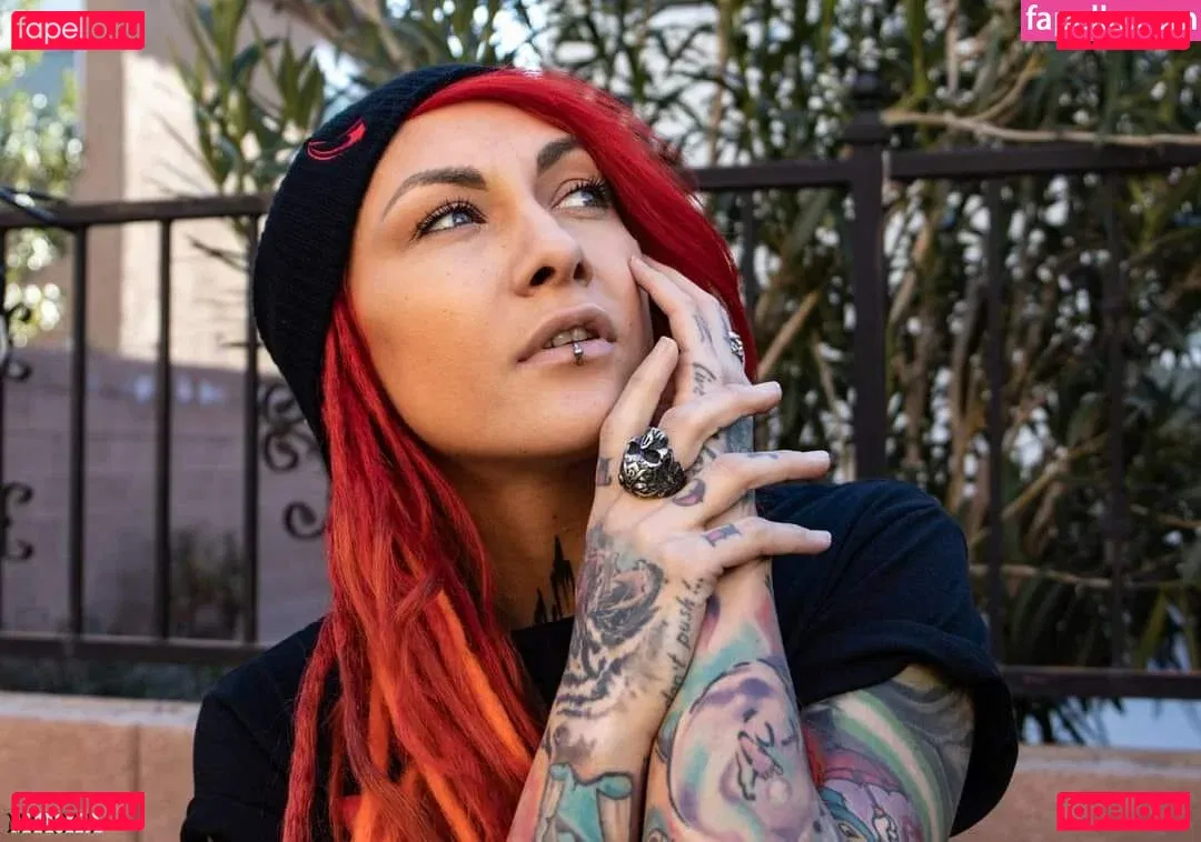 Lena Scissorhands Onlyfans Photo Gallery 