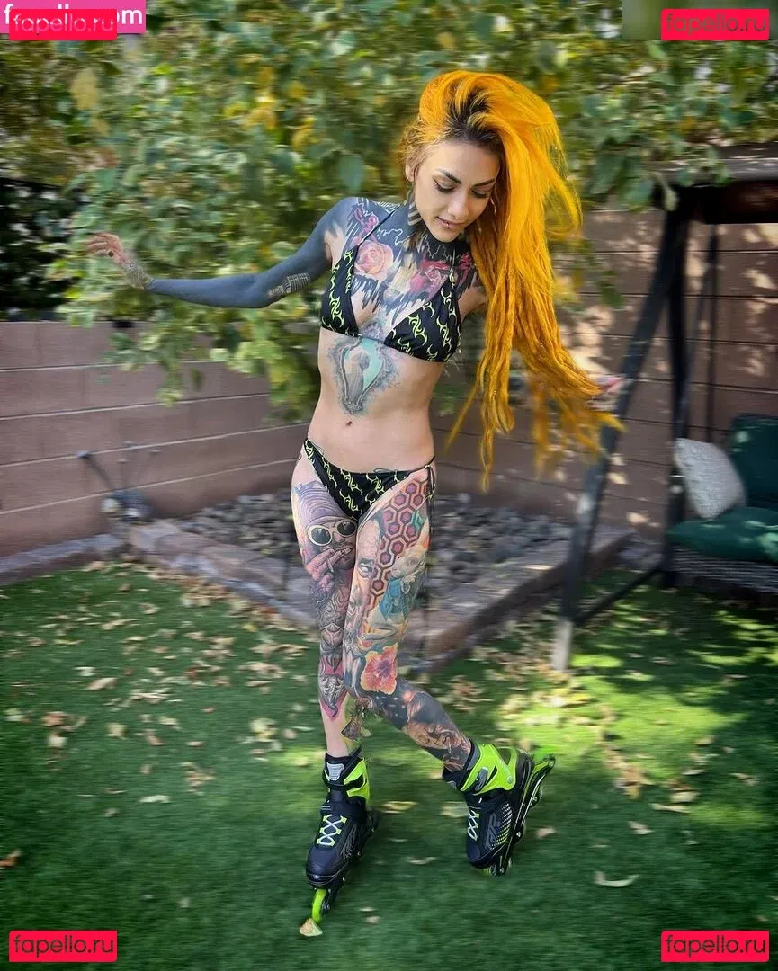 Lena Scissorhands Onlyfans Photo Gallery 