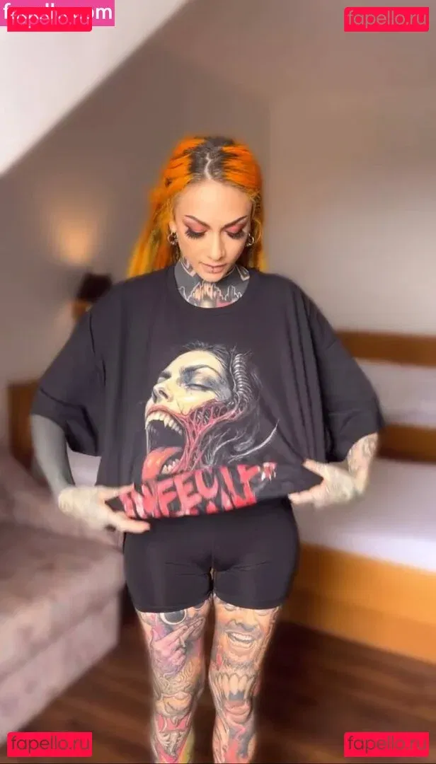 Lena Scissorhands Onlyfans Photo Gallery 