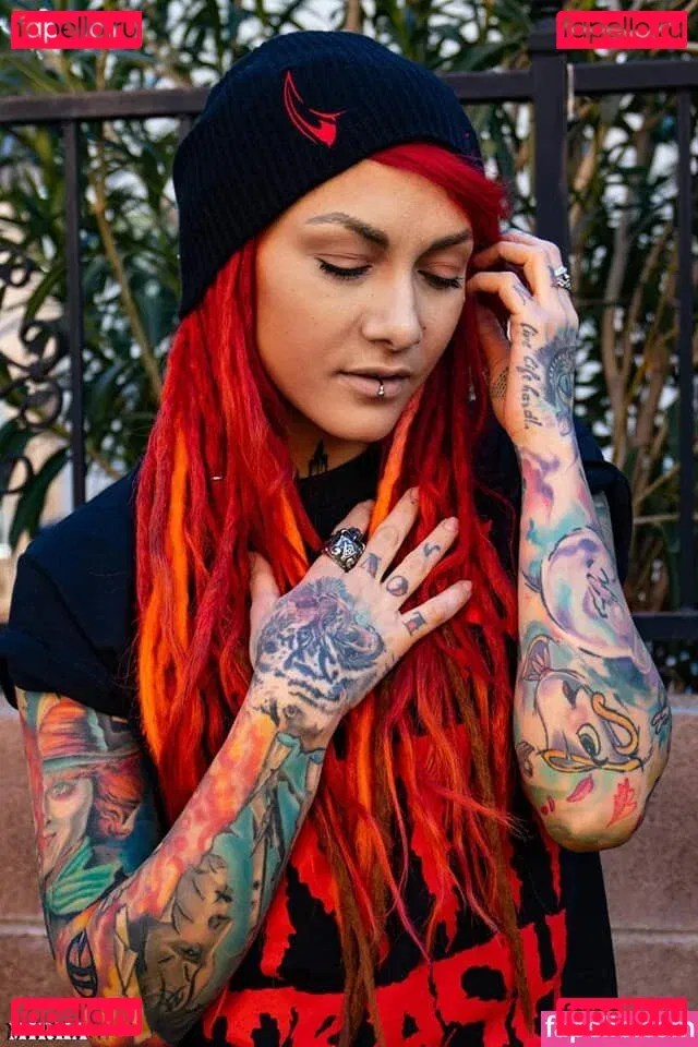 Lena Scissorhands Onlyfans Photo Gallery 