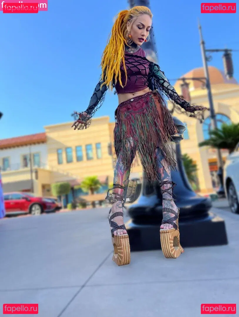 Lena Scissorhands Onlyfans Photo Gallery 