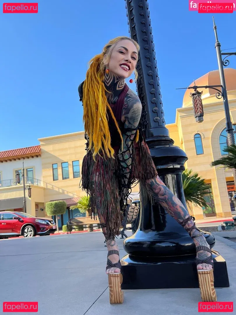 Lena Scissorhands Onlyfans Photo Gallery 