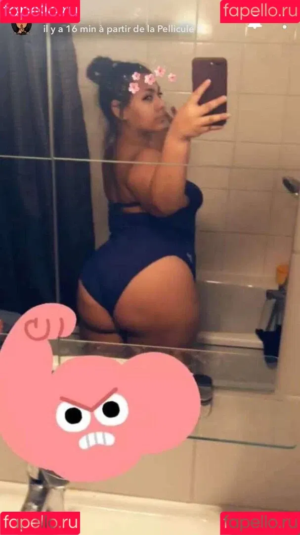 Mimidutiek Onlyfans Photo Gallery 