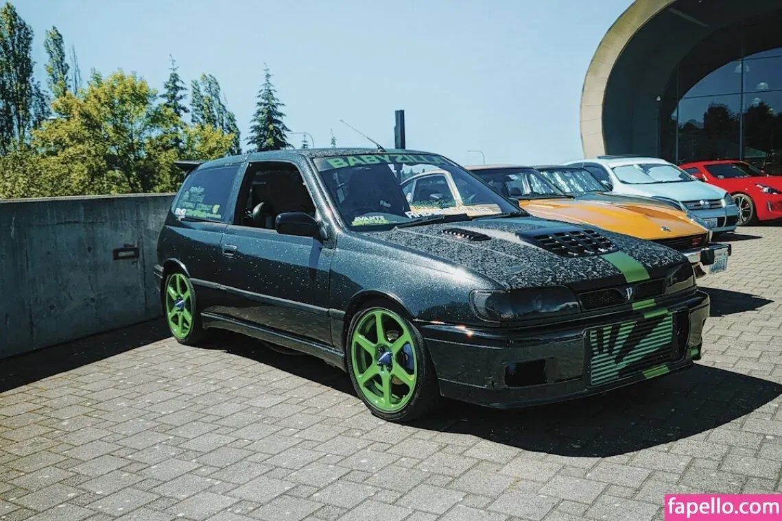 Mimidutiek Onlyfans Photo Gallery 