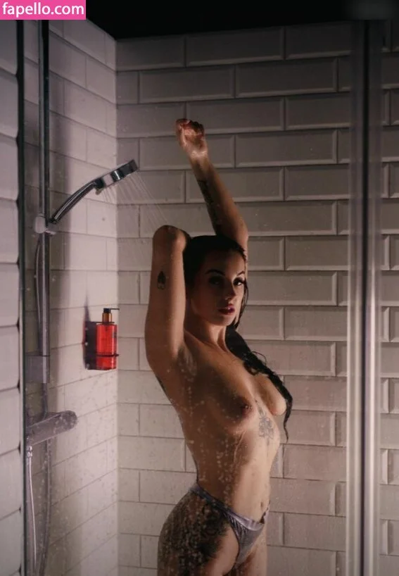 Amelie.gr_ Onlyfans Photo Gallery 