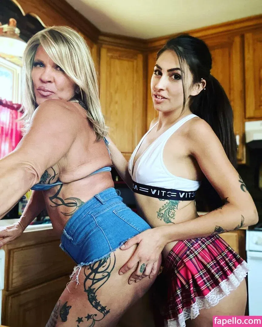 Lacey Daze Onlyfans Photo Gallery 