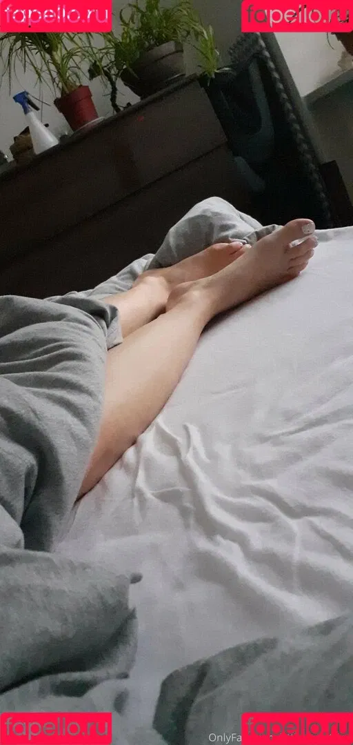 littlesecret.jpg Onlyfans Photo Gallery 