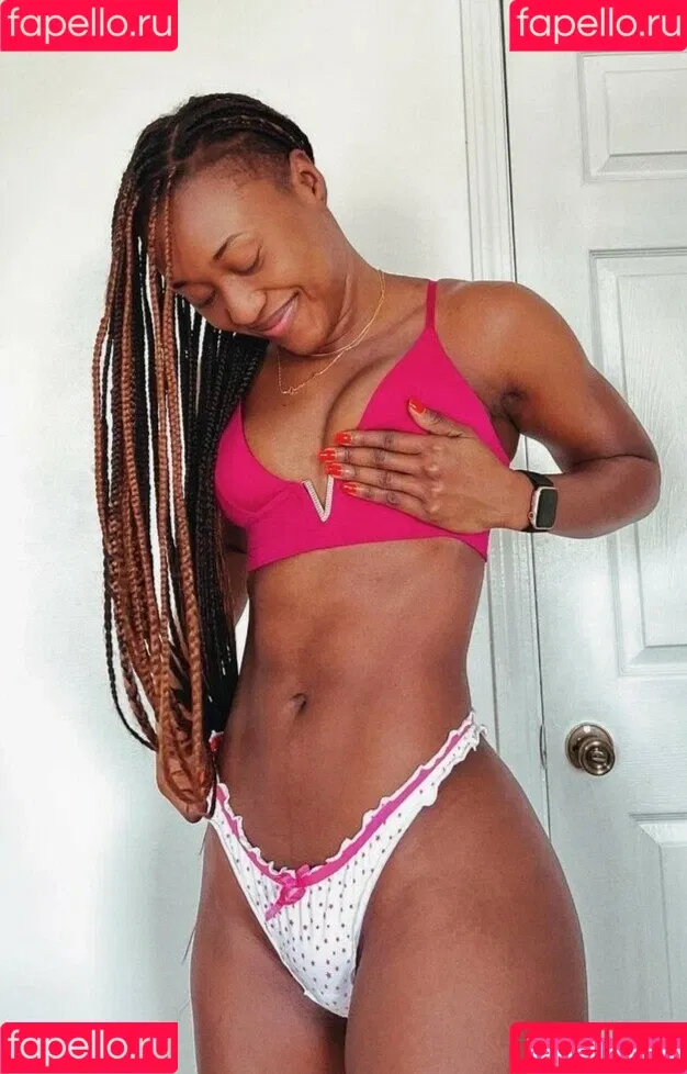 Queen Aminata Onlyfans Photo Gallery 