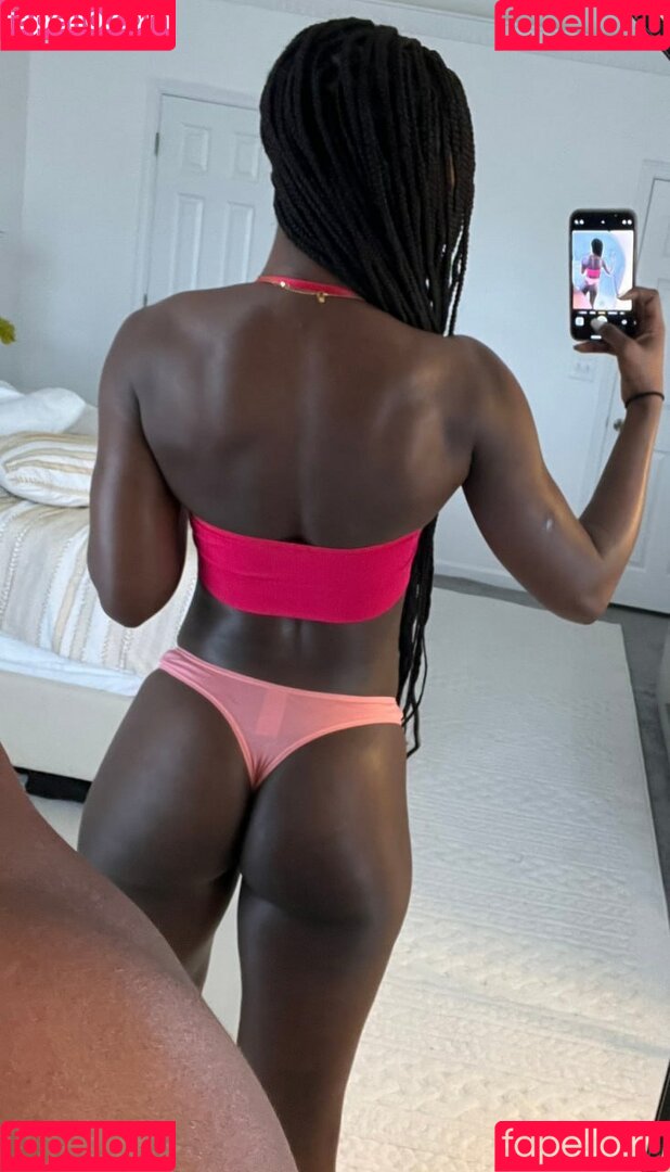 Queen Aminata Onlyfans Photo Gallery 