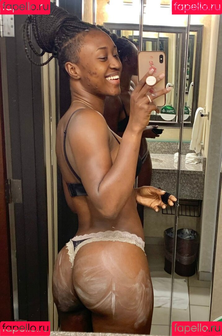 Queen Aminata Onlyfans Photo Gallery 