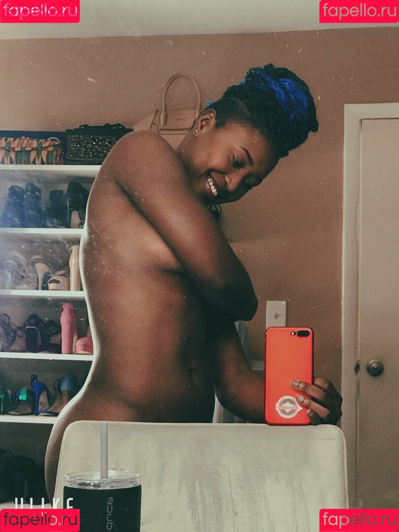 Queen Aminata Onlyfans Photo Gallery 