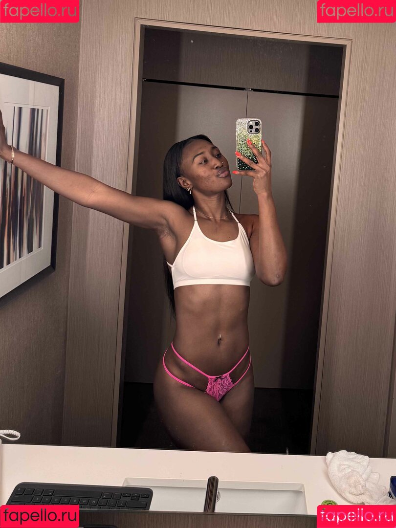 Queen Aminata Onlyfans Photo Gallery 