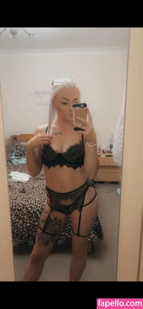 100_sv Nude Onlyfans Photo 7