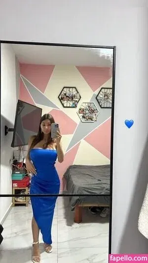 shir_vaturi Onlyfans Photo Gallery 