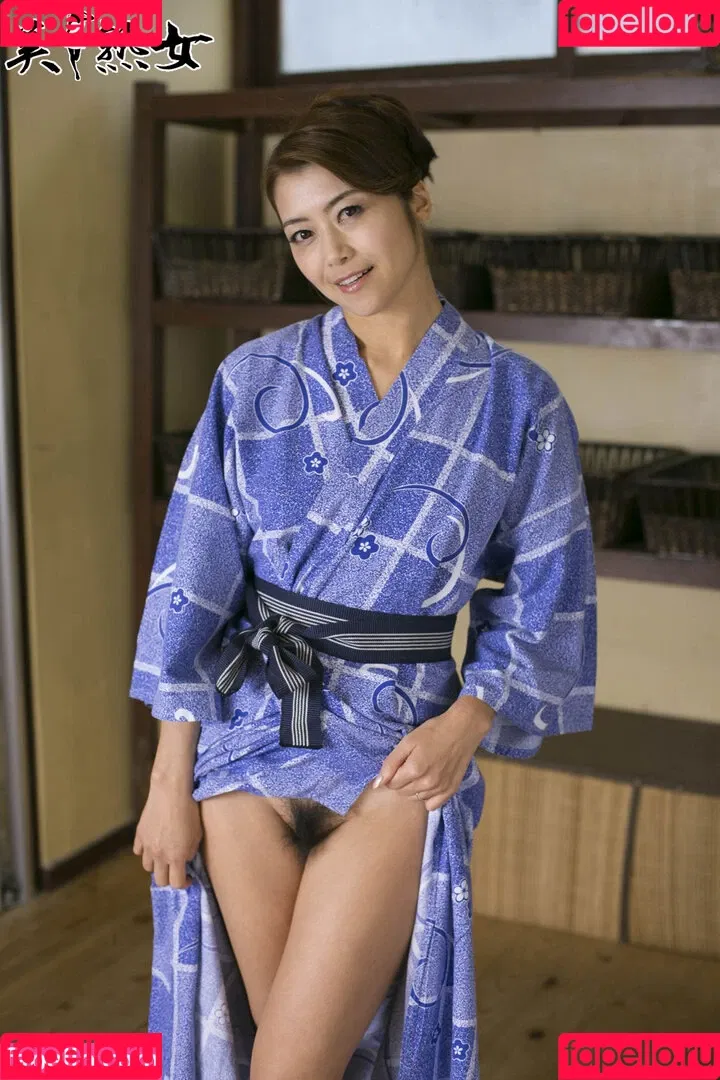 Maki Hojo Onlyfans Photo Gallery 