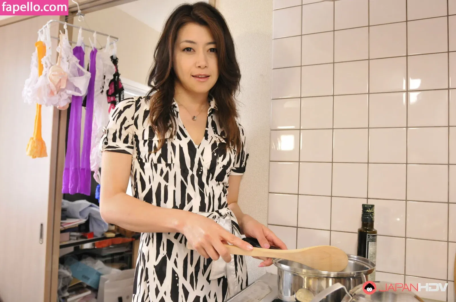 Maki Hojo Onlyfans Photo Gallery 