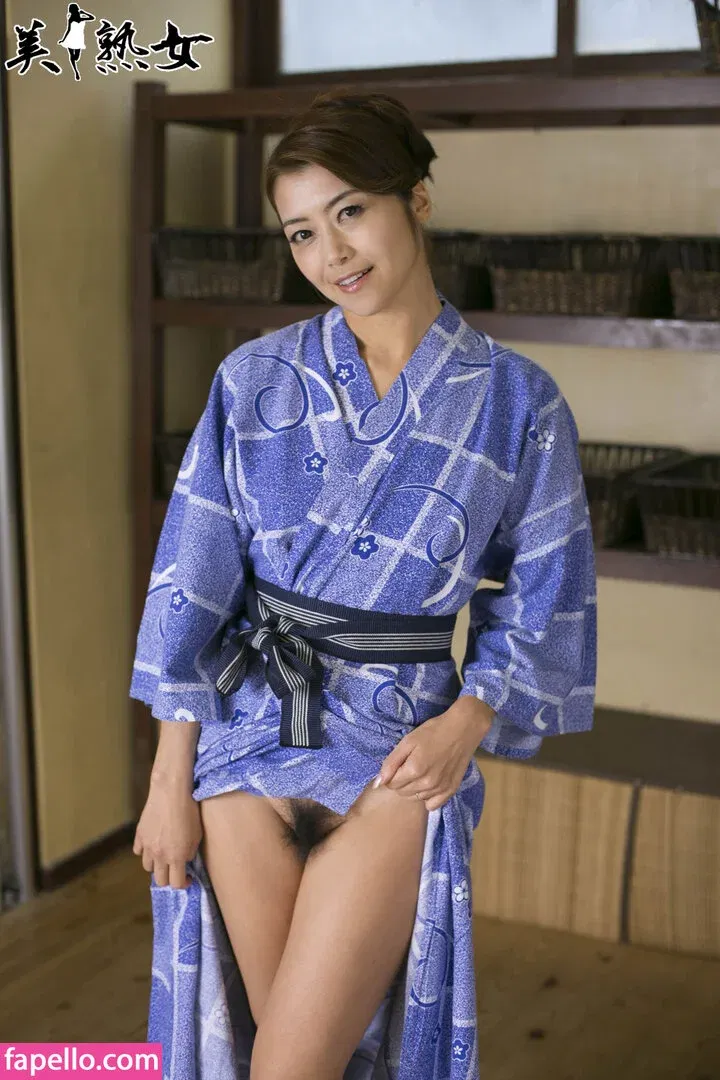 Maki Hojo Onlyfans Photo Gallery 