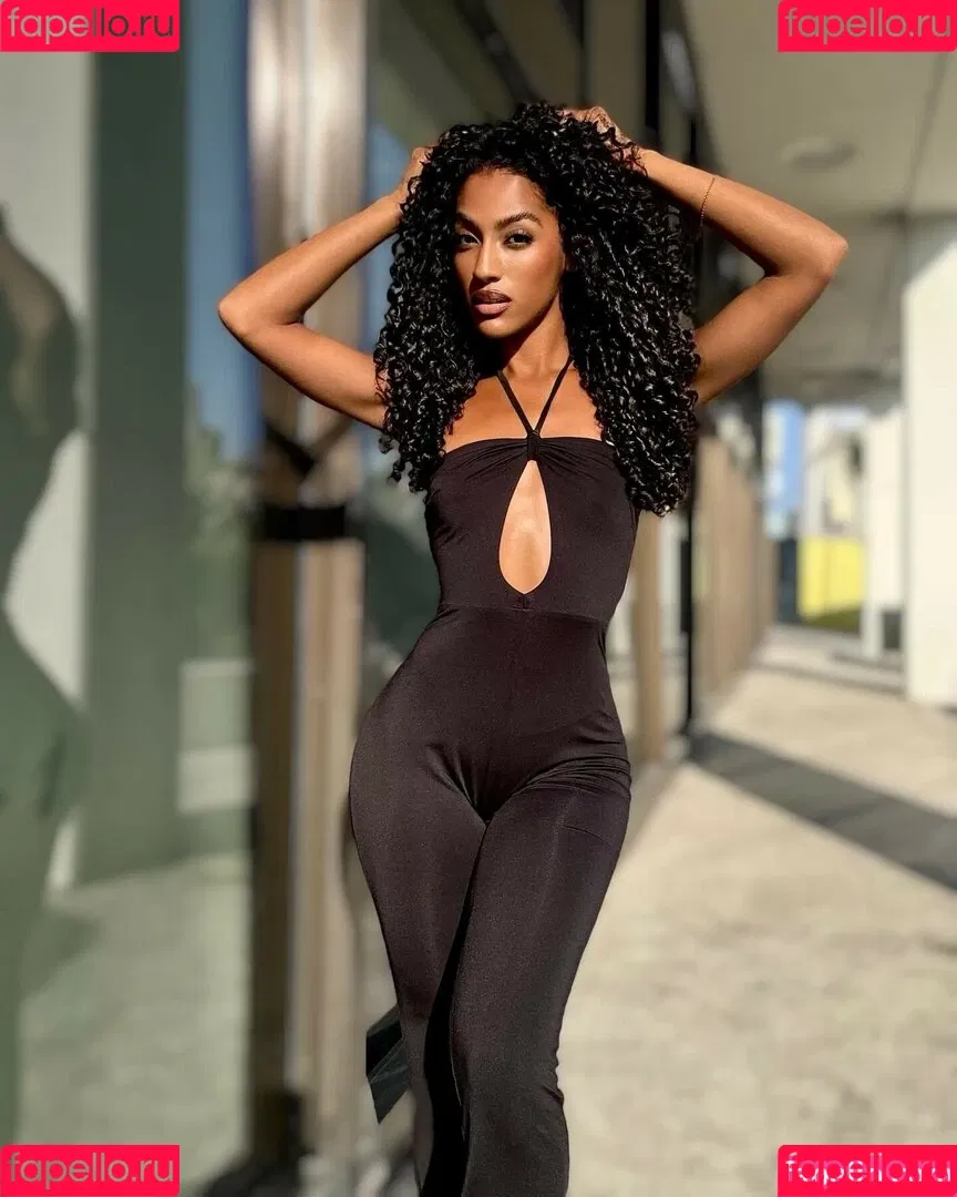Official Janina Onlyfans Photo Gallery 