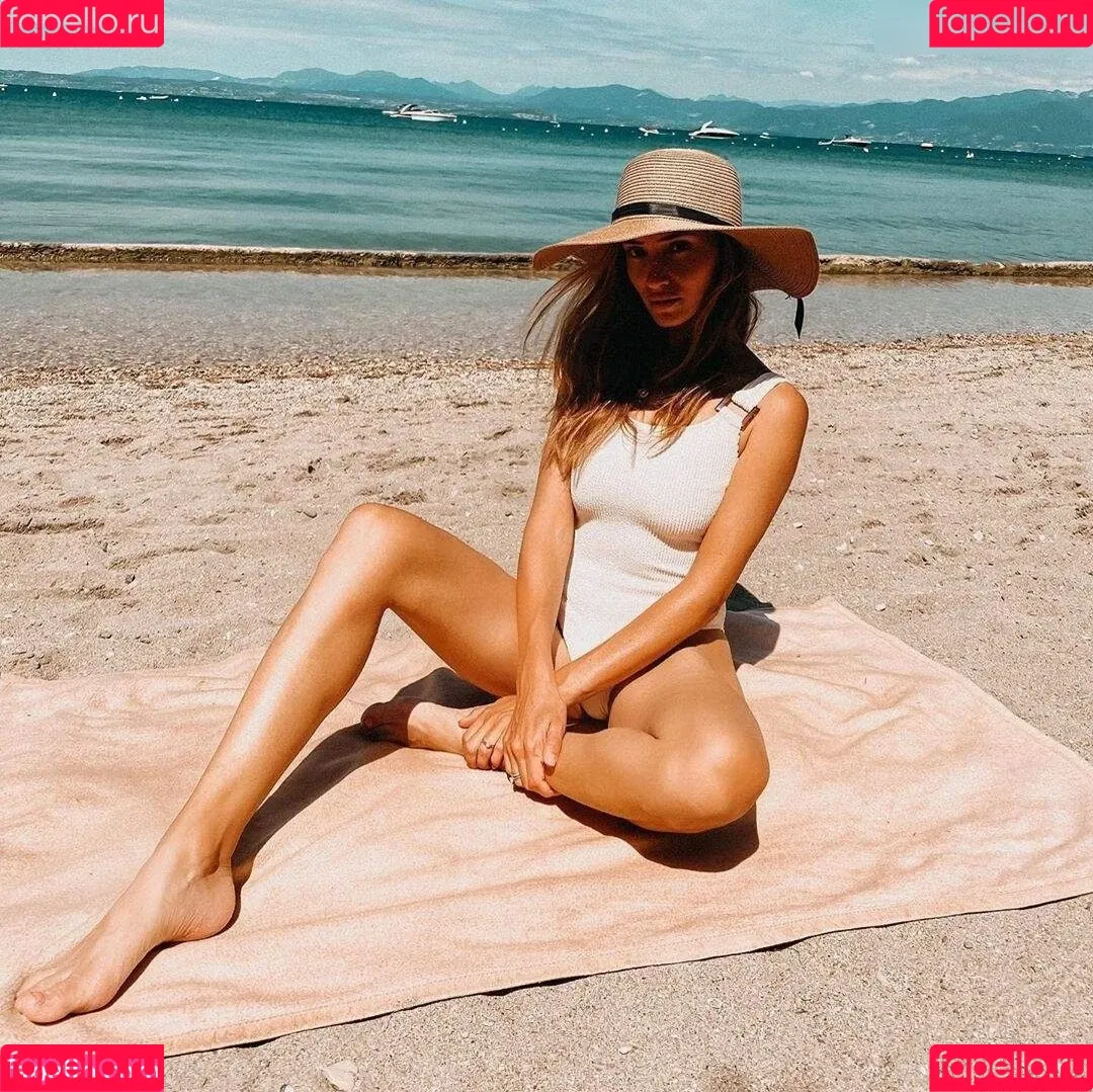 Nadine Menz Onlyfans Photo Gallery 