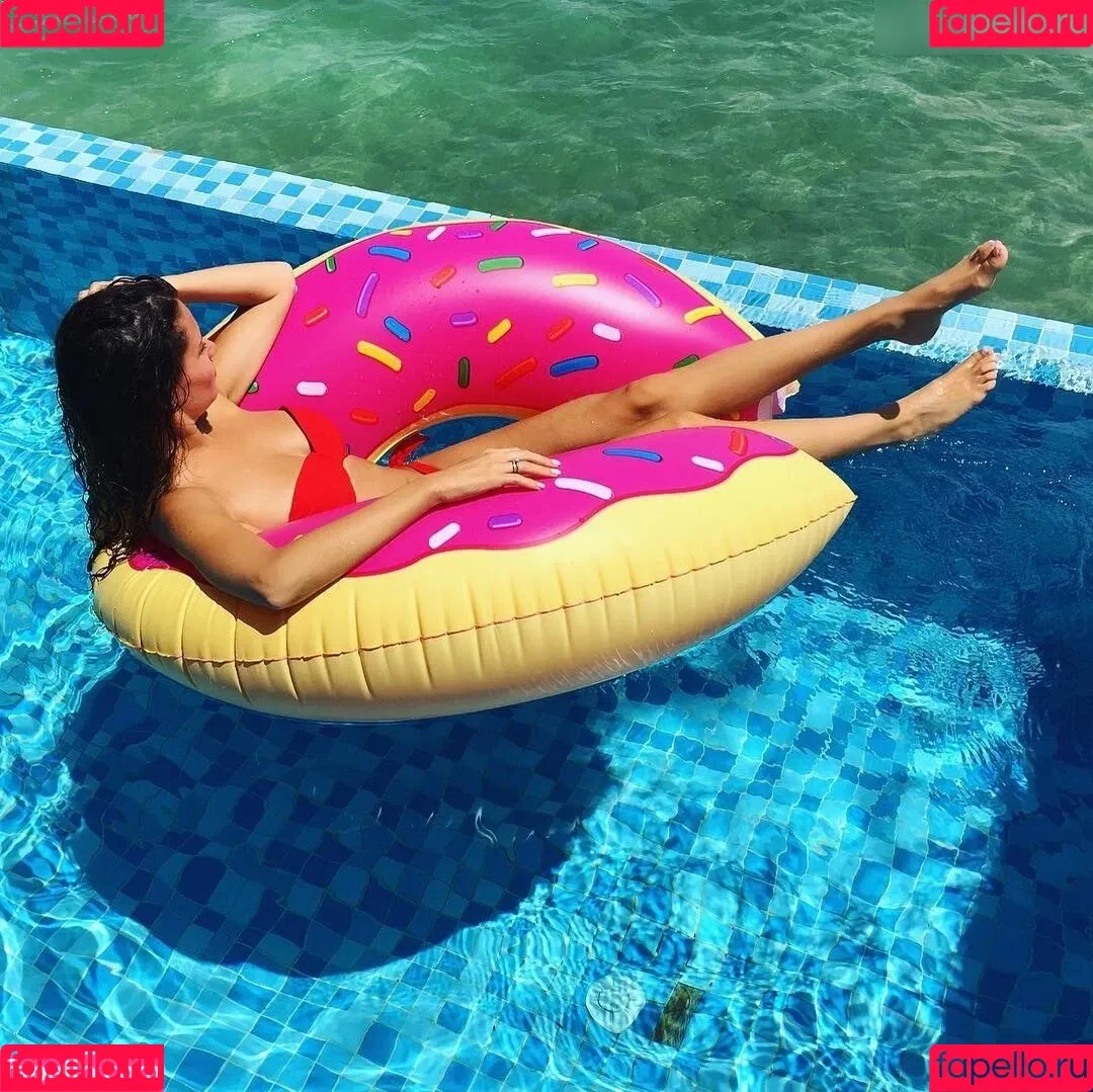 Nadine Menz Onlyfans Photo Gallery 