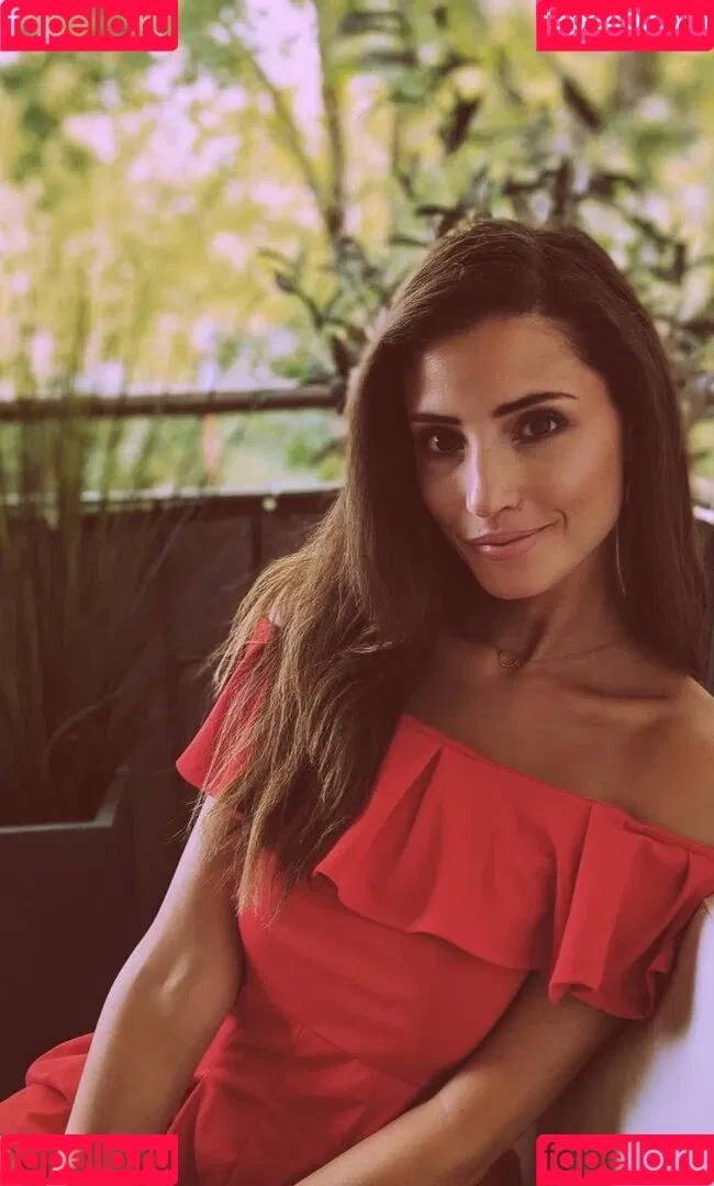 Nadine Menz Onlyfans Photo Gallery 