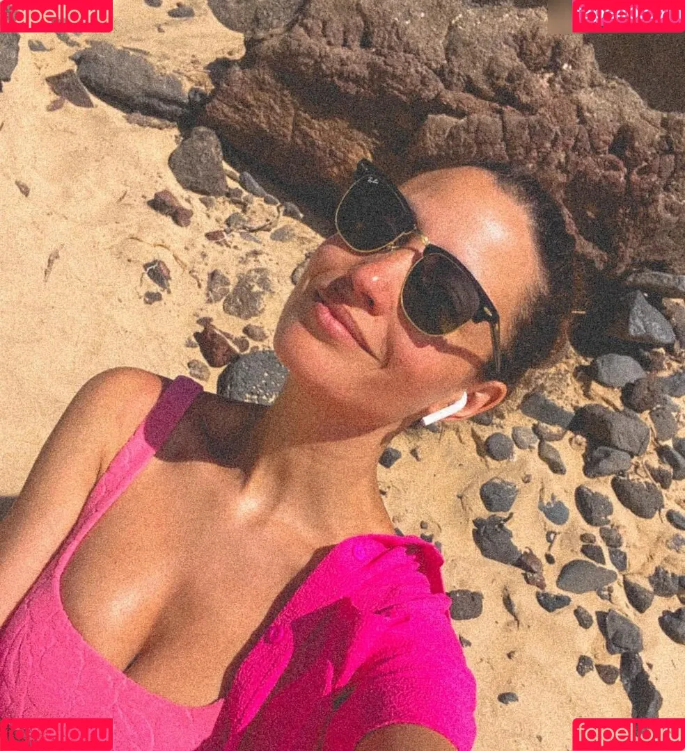 Nadine Menz Onlyfans Photo Gallery 