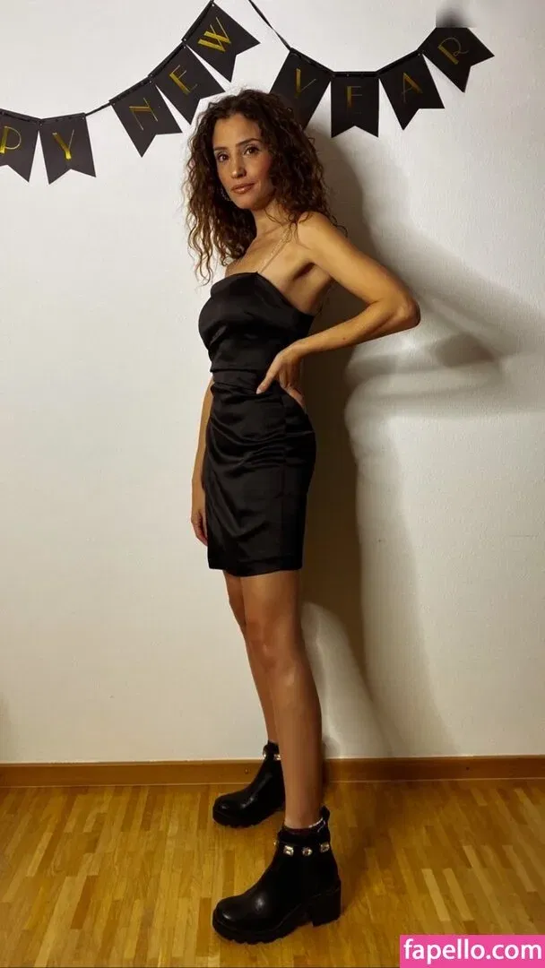 Nadine Menz Onlyfans Photo Gallery 