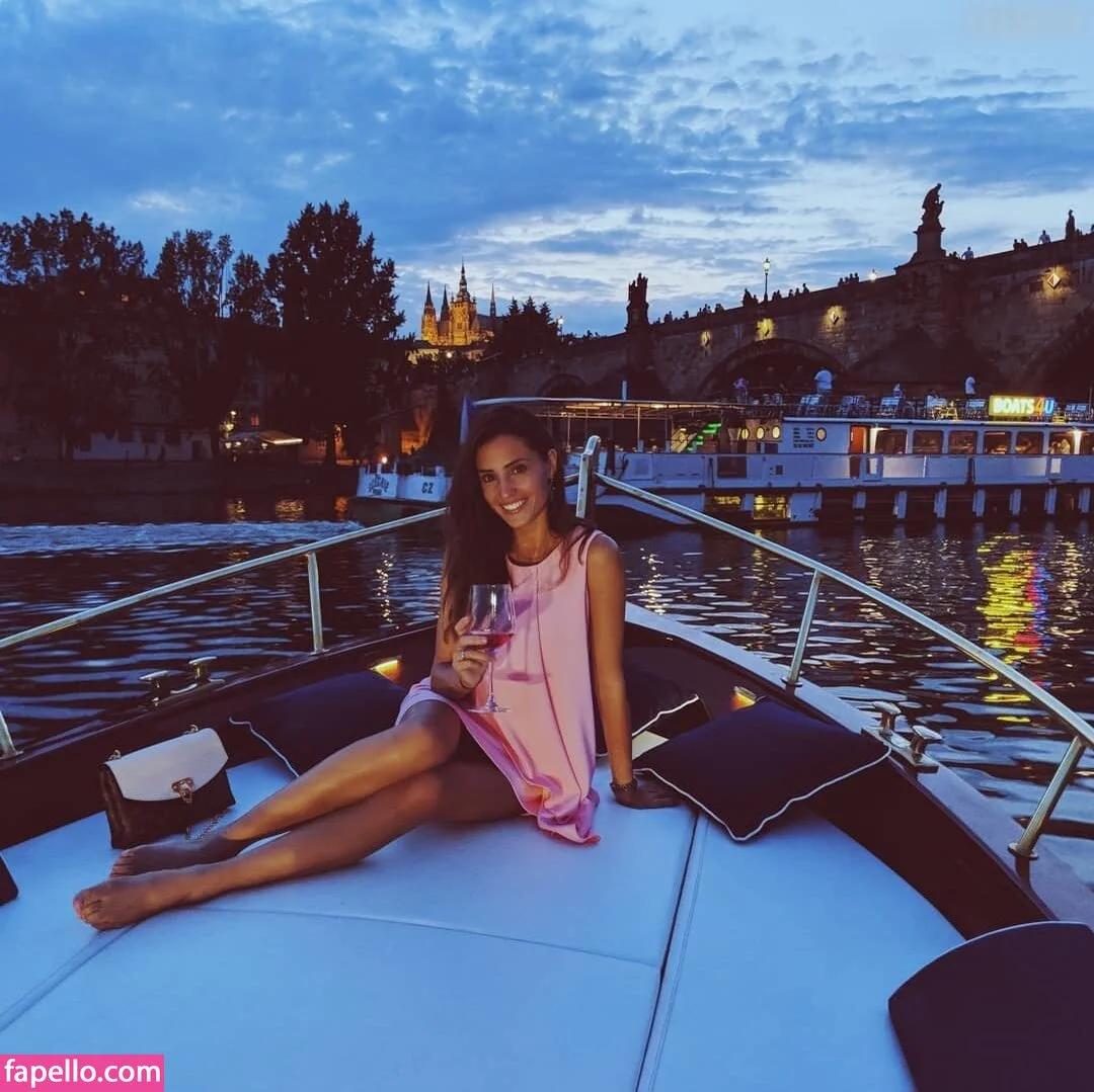 Nadine Menz Onlyfans Photo Gallery 