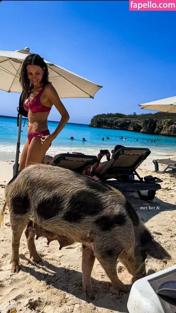 Nadine Menz Onlyfans Photo Gallery 