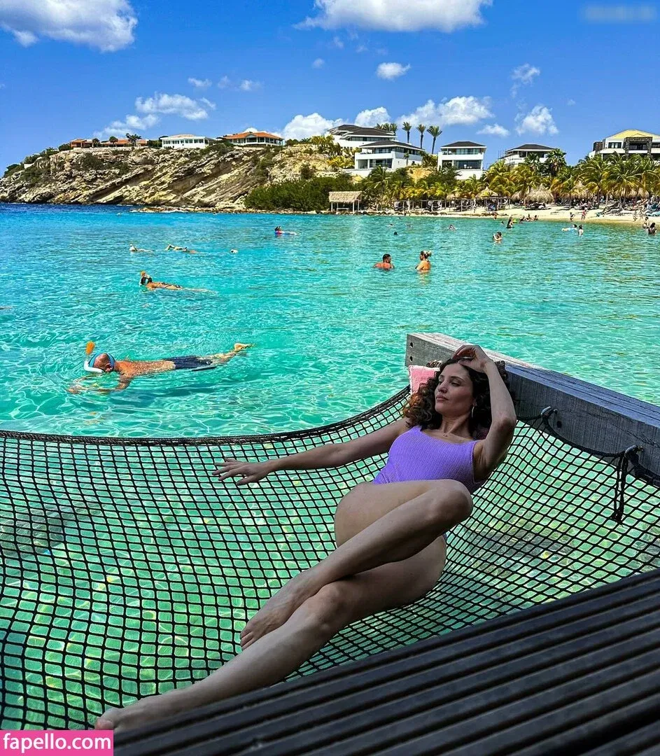 Nadine Menz Onlyfans Photo Gallery 