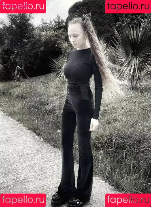 Irina Vlano Onlyfans Photo Gallery 
