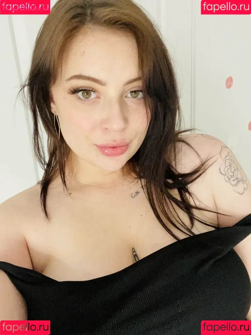 briboltvipage Onlyfans Photo Gallery 