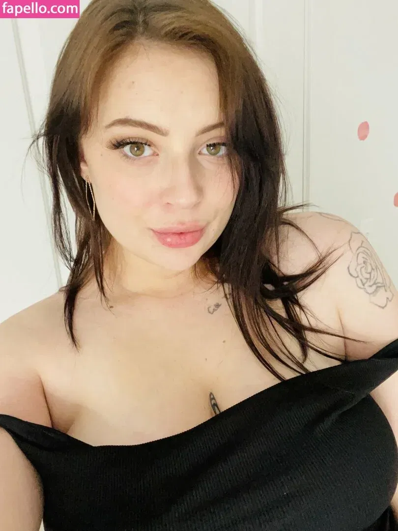 briboltvipage Onlyfans Photo Gallery 