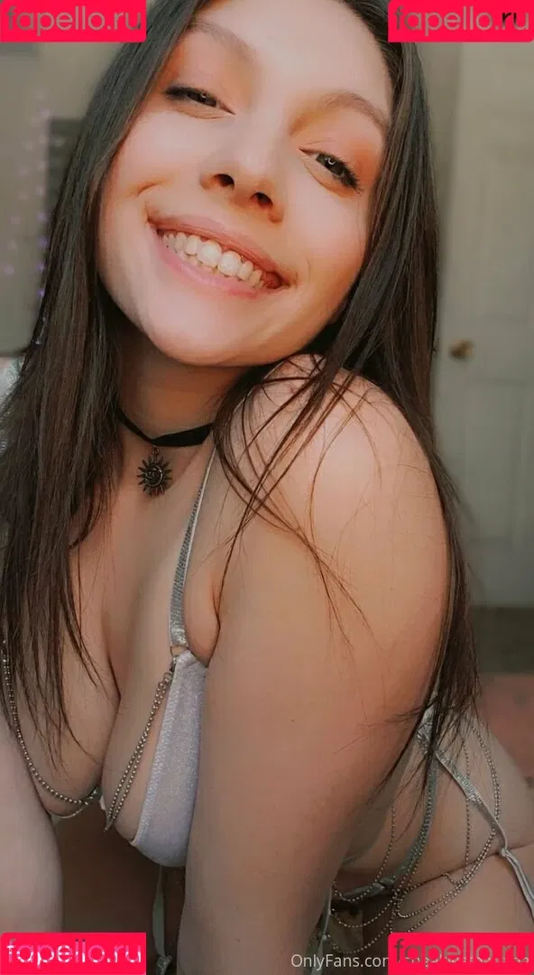 sneakiestbanana Onlyfans Photo Gallery 