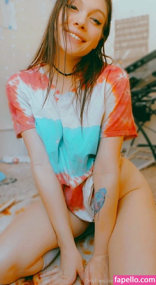 sneakiestbanana Onlyfans Photo Gallery 