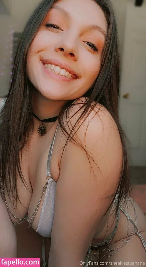 sneakiestbanana Onlyfans Photo Gallery 