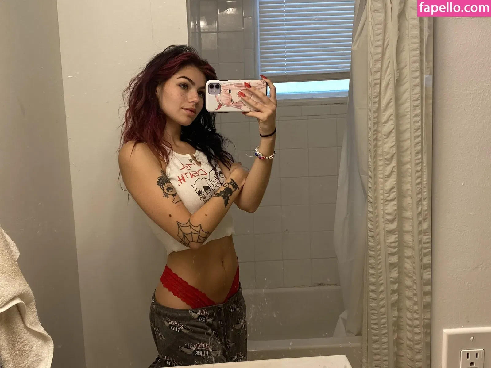 Emo.fio Onlyfans Photo Gallery 
