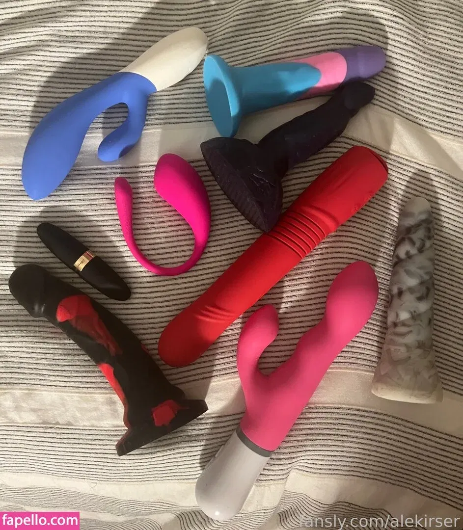 alekirser Onlyfans Photo Gallery 