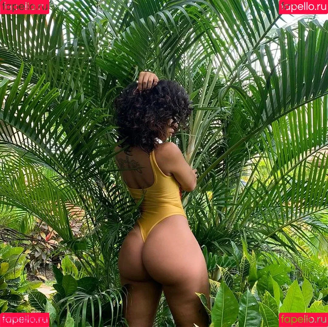 janellee.__ Onlyfans Photo Gallery 