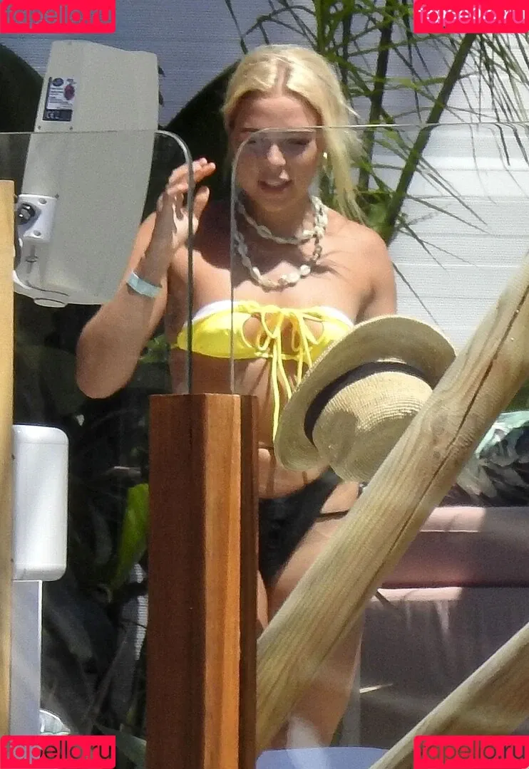 Gabby Allen Onlyfans Photo Gallery 