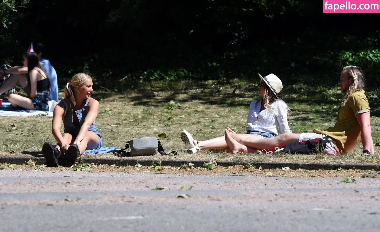 Gabby Allen Onlyfans Photo Gallery 